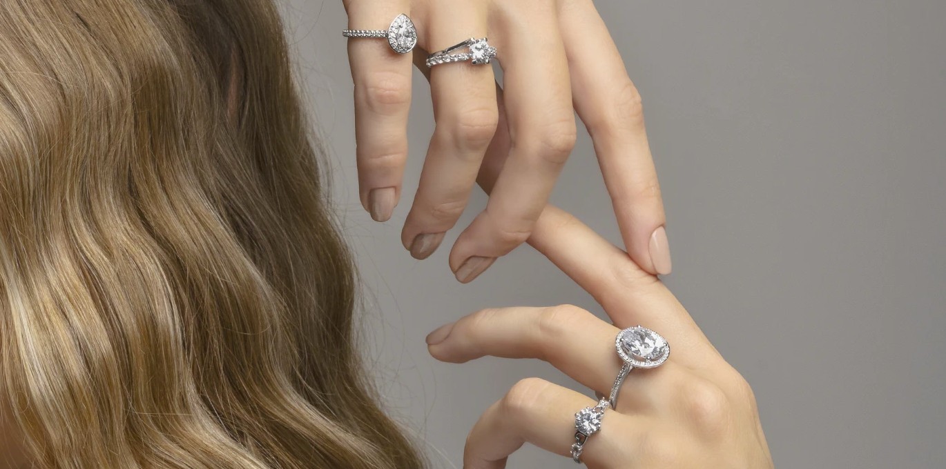 Custom engagement ring